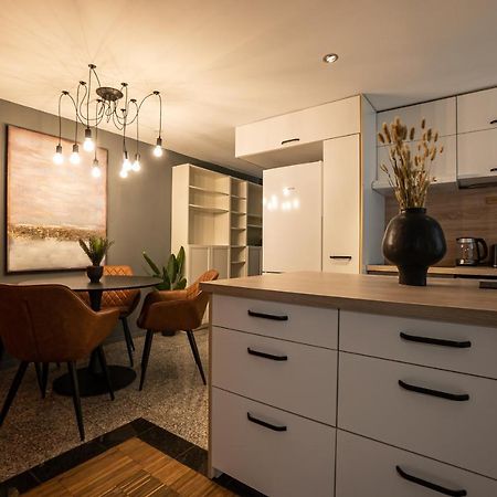 Brand-New Double Bedroom Apartment Wenen Buitenkant foto